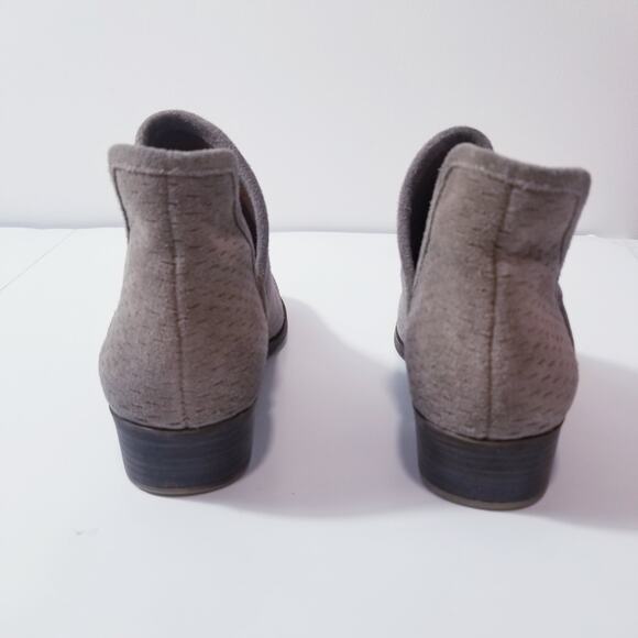 Lucky Brand Taupe Slip On Ankle Boots - Picture 8 of 9